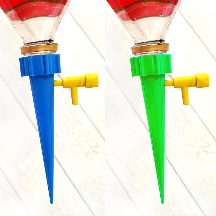 Đầu Tưới Điều Chỉnh Nhỏ Giọt Tự Động Gắn Chai Nước