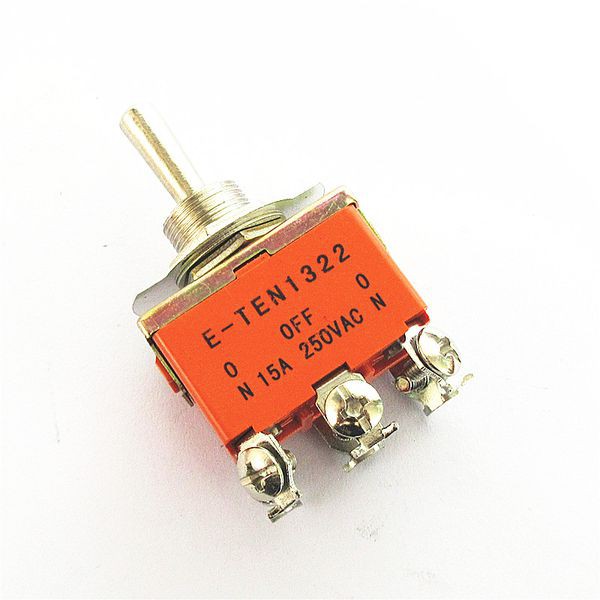 CÔNG TẮC GẬT GÙ 2VT, 3VT 15A