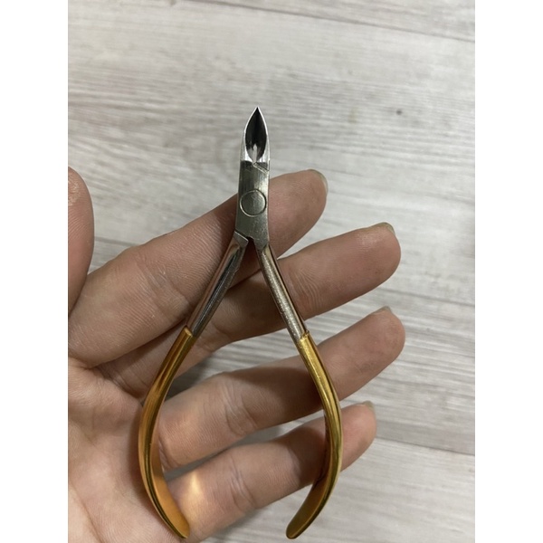 Kềm nghĩa cắt da D666, kìm nghĩa nhặt da D666,Kềm nghĩa D666