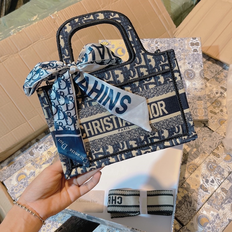 Túi Di Ô Thổ Cẩm Size 22 fullbox kèm khăn
