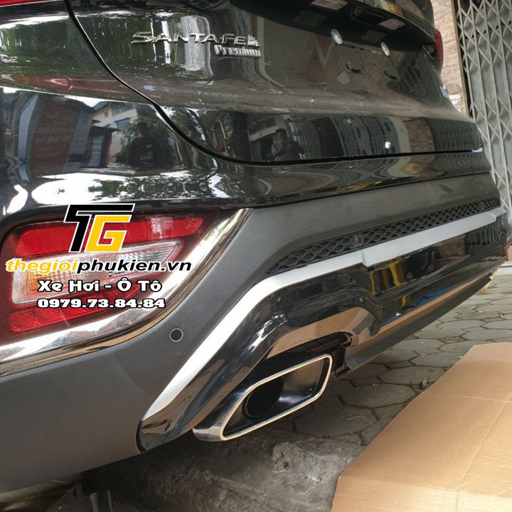 Hyundai Santafe 2019-2020 - Líp pô thể thao nhựa ABS theo xe