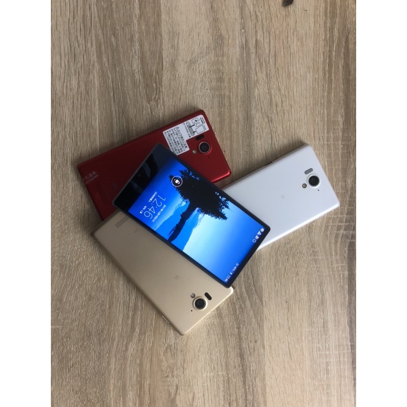 Điện thoại Sharp 304SH chiến liên quân siêu mượt