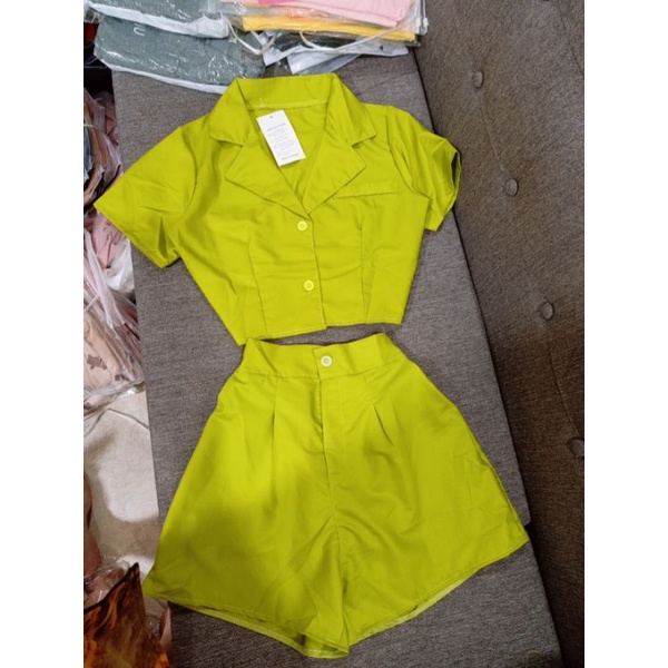 Set vest croptop sang chảnh , loại 1