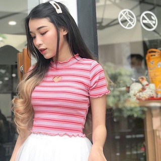 Áo croptop sọc ngang cuốn biên cut out ngực trái tím chất thun gân mềm mịn co giãn cực xinh