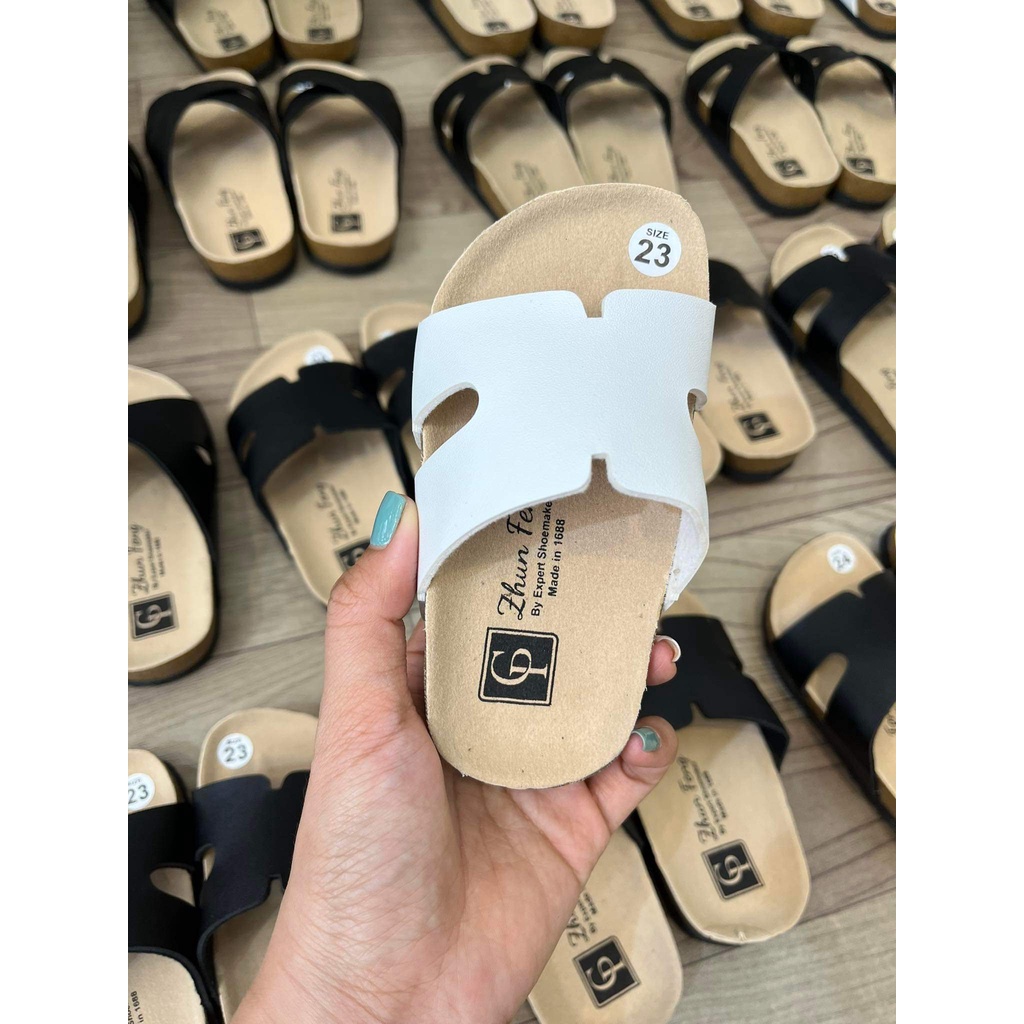 Dep HM cho bé. Đủ size 23 đến 36.