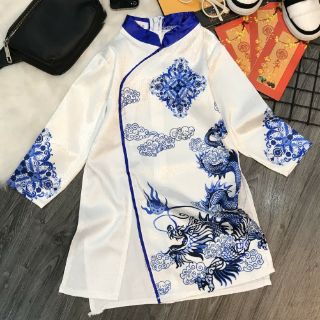 Áo dài gấm bé trai