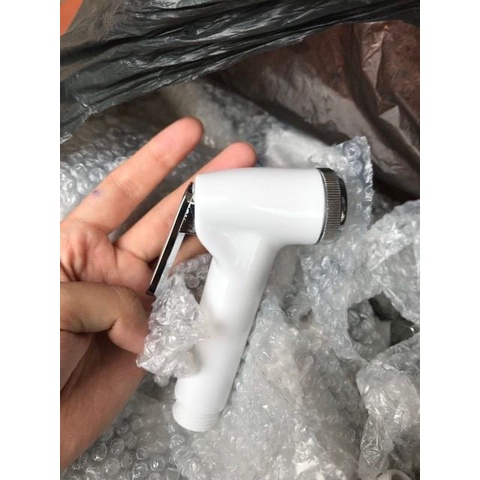 Vòi xịt vệ sinh bằng nhựa