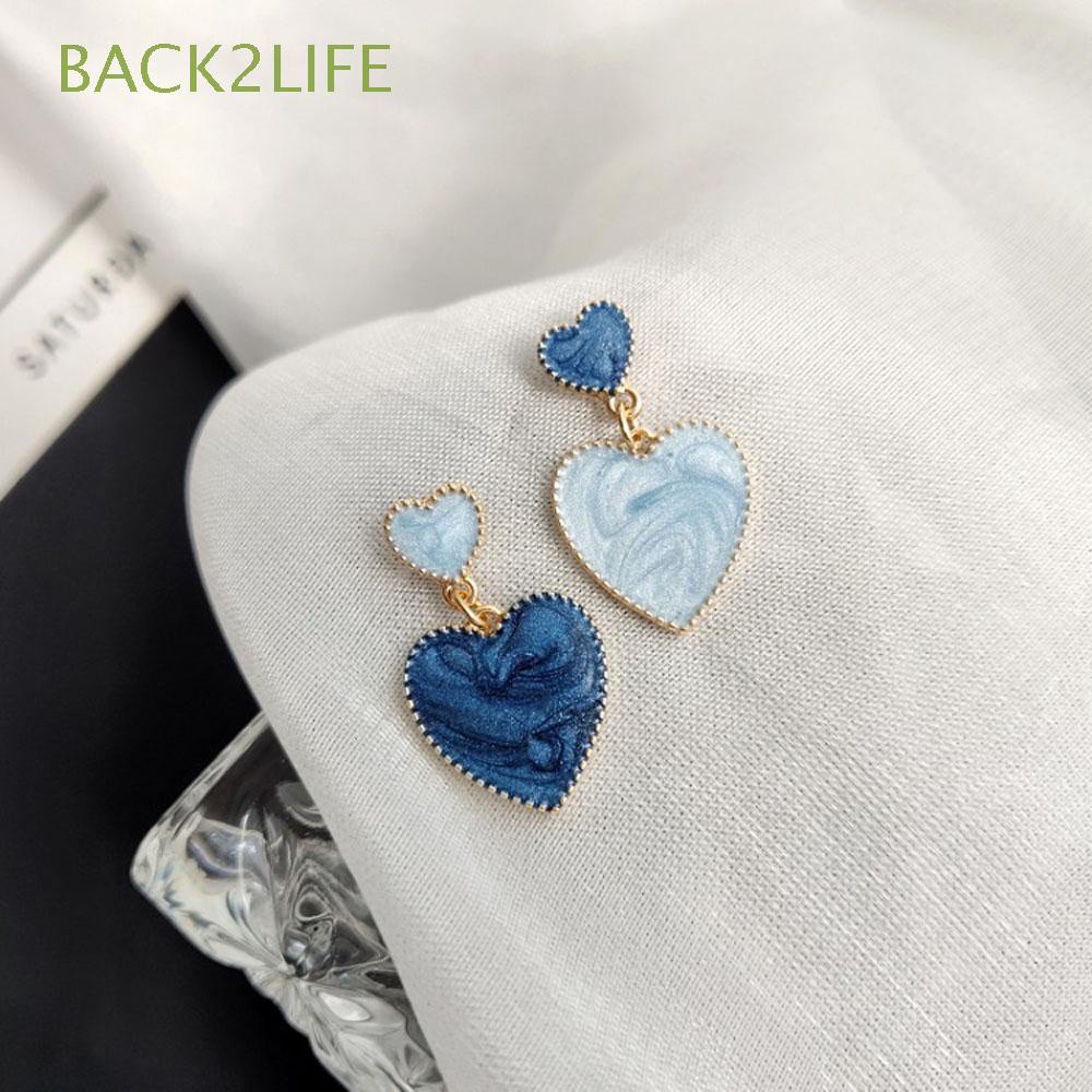 Khuyên Tai Hình Trái Tim Màu Gradient Thời Trang