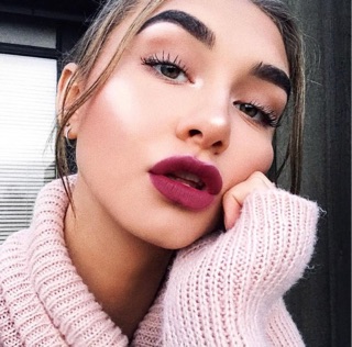Son Elf Burgundy Lipstick