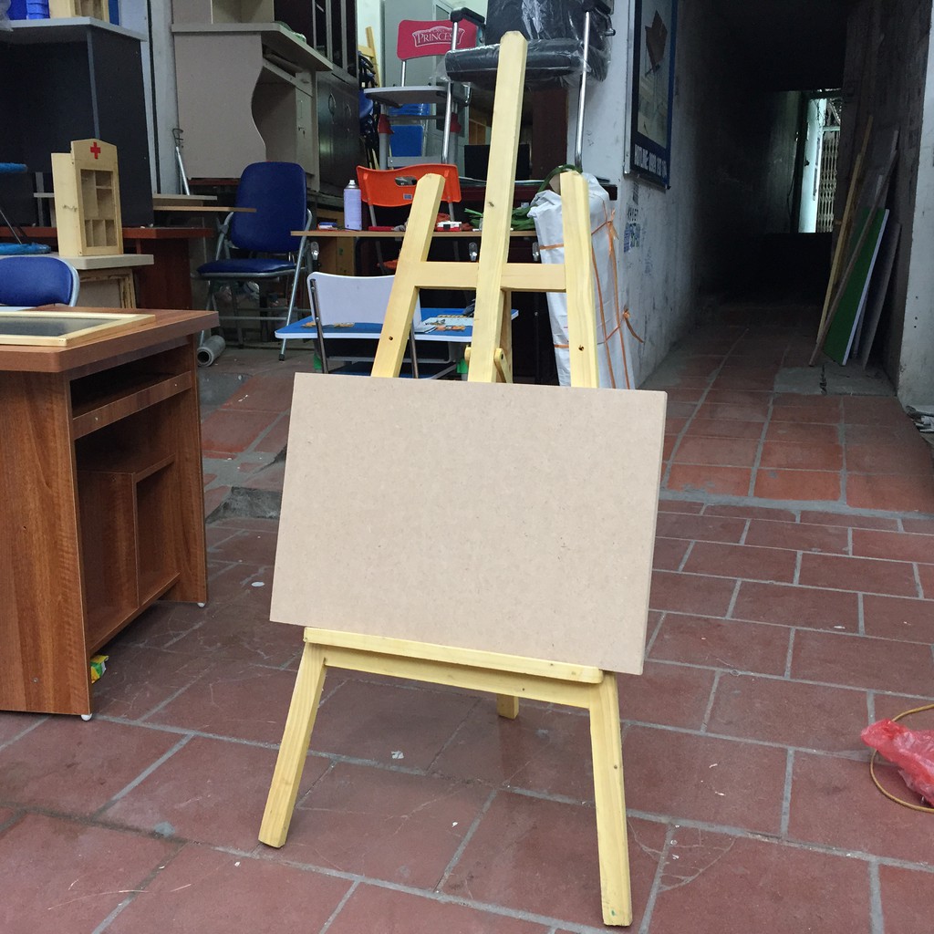 Giá vẽ tranh ảnh màu vàng cao 130cm kèm bảng vẽ 40x60cm điều chỉnh cao thấp Đạt Dương cho thuê giá rẻ