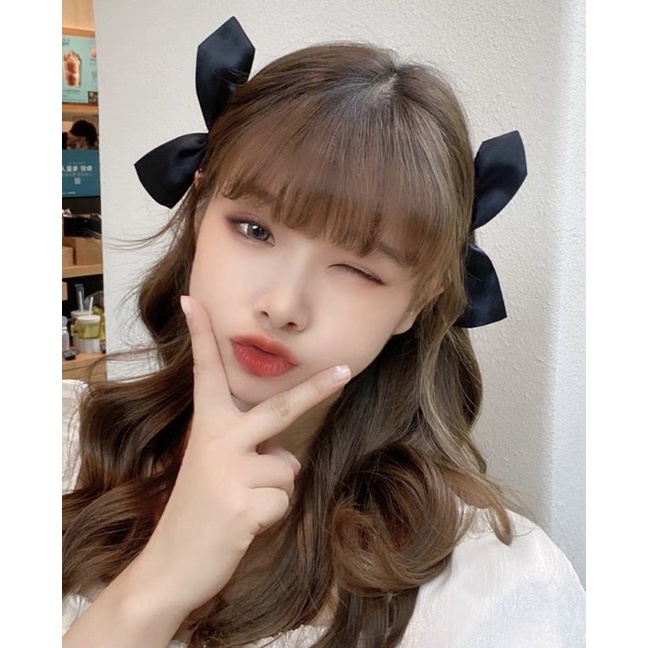 Cặp Tóc Jisoo Gắn Nơ Vải 2 Bên Kẹp Tóc Carla 2 Bên Phong Cách Hàn Quốc