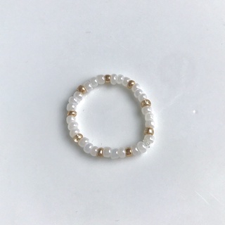 Handmade - Nhẫn hạt cườm hoa