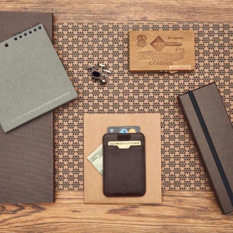 ví nam chelsea da thật đựng thẻ TV027 12tháng có hộp bảo trì trọn đời