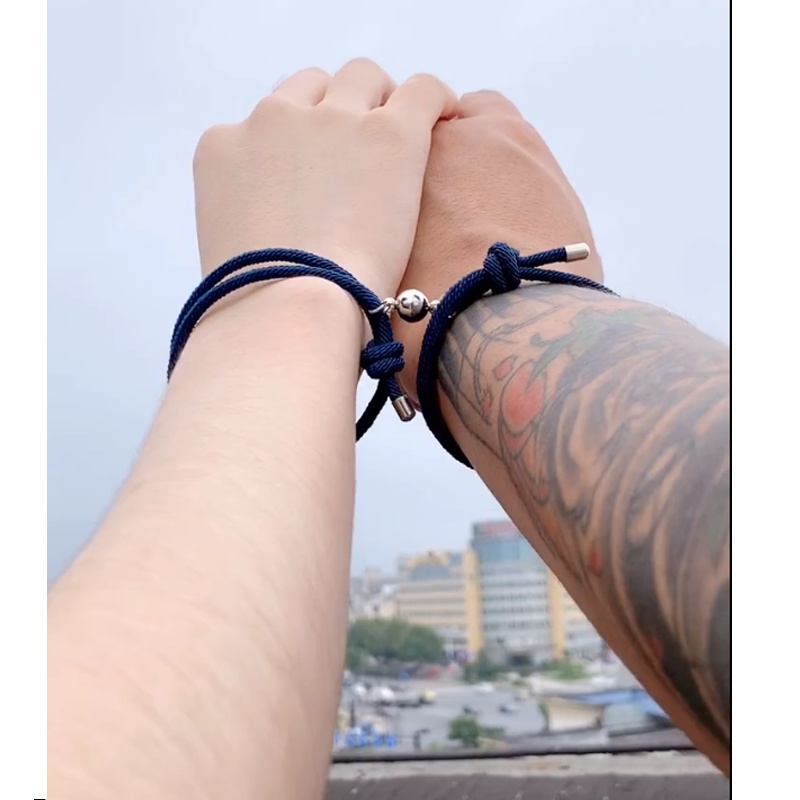 Bộ 2 Vòng Tay Dây Thừng Mặt Hình Quả Bóng Hít Nam Châm Bằng Hợp Kim Không Gỉ Sáng Tạo Làm Quà Tặng Cho Nam Và Nữ