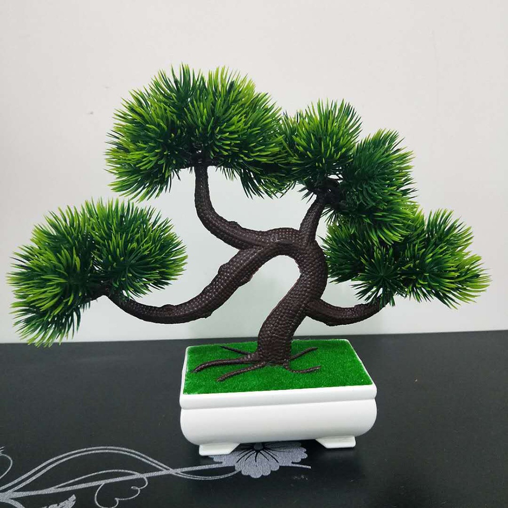 Chậu cây thông giả trang trí bàn làm việc mini