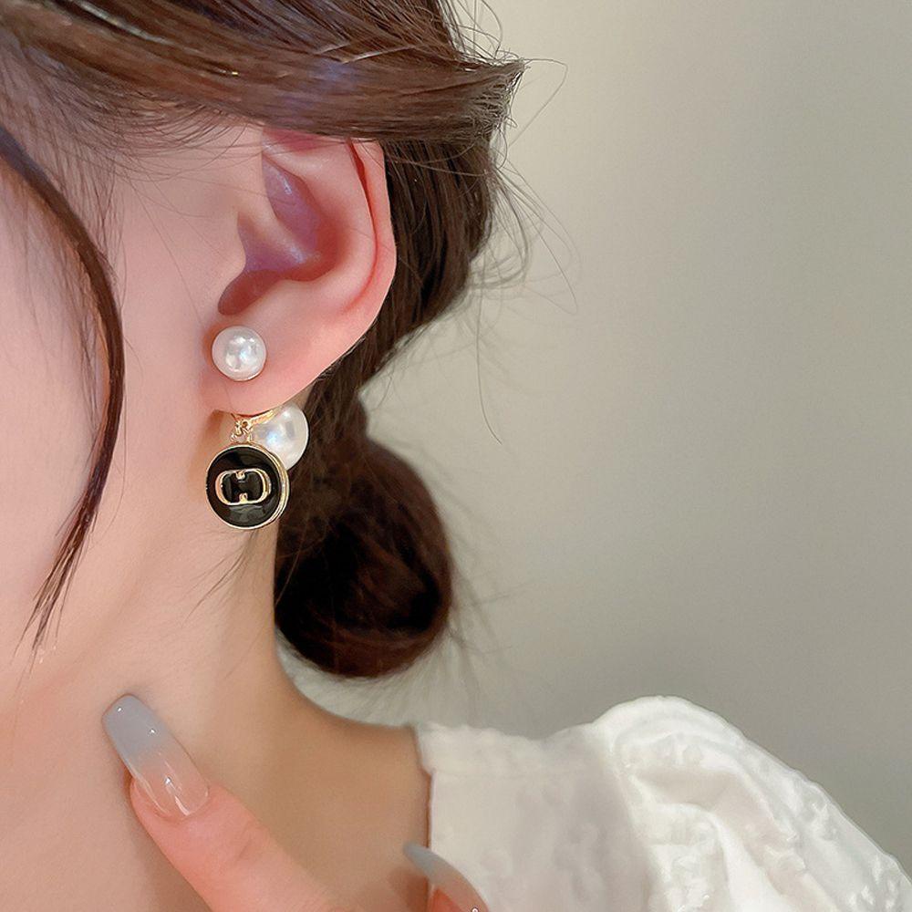 Bông Tai VANES1 Họa Tiết Chữ C Phong Cách Cổ Điển Dành Cho Nữ