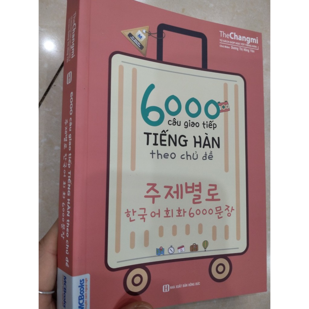 Sách - 6000 câu giao tiếp tiếng hàn theo chủ đề