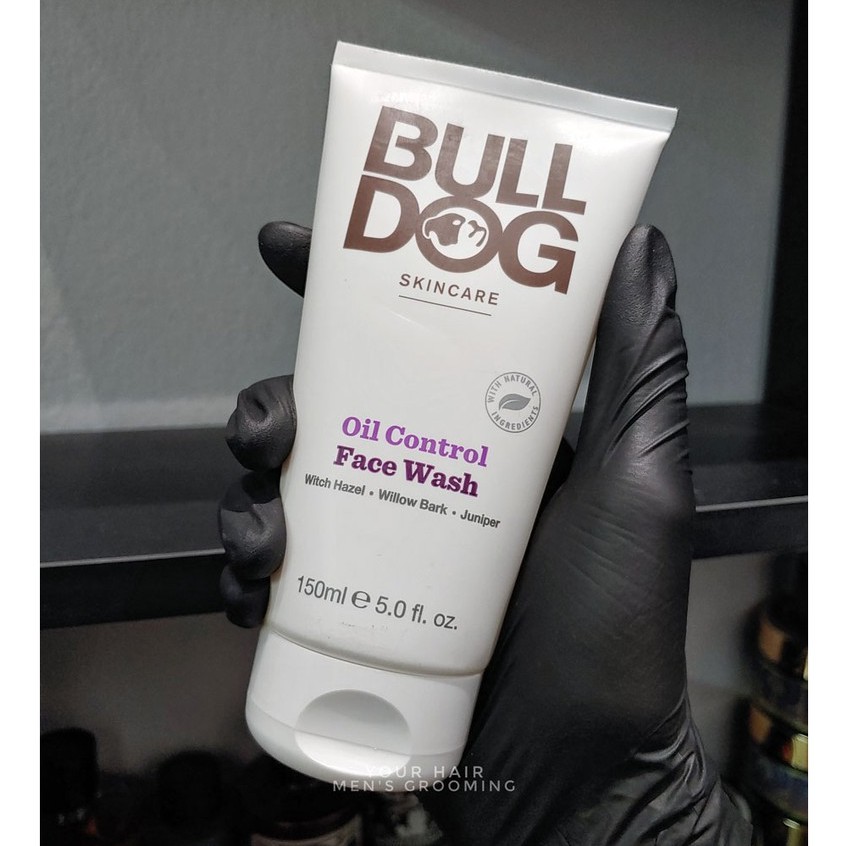 Sữa rửa mặt kiềm dầu Bulldog Oil Control Face Wash 150ml