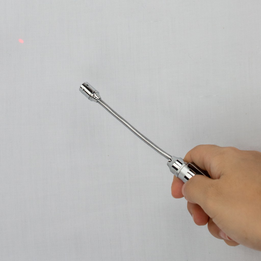 Đèn pin mini laser tiện lợi giá rẻ TẶNG KÈM PIN