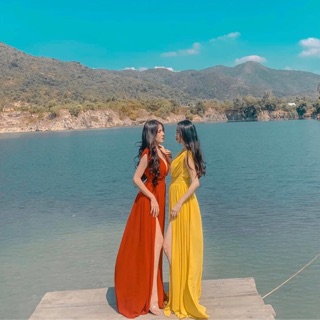 Đầm maxi vàng đỏ phối lưới ngực