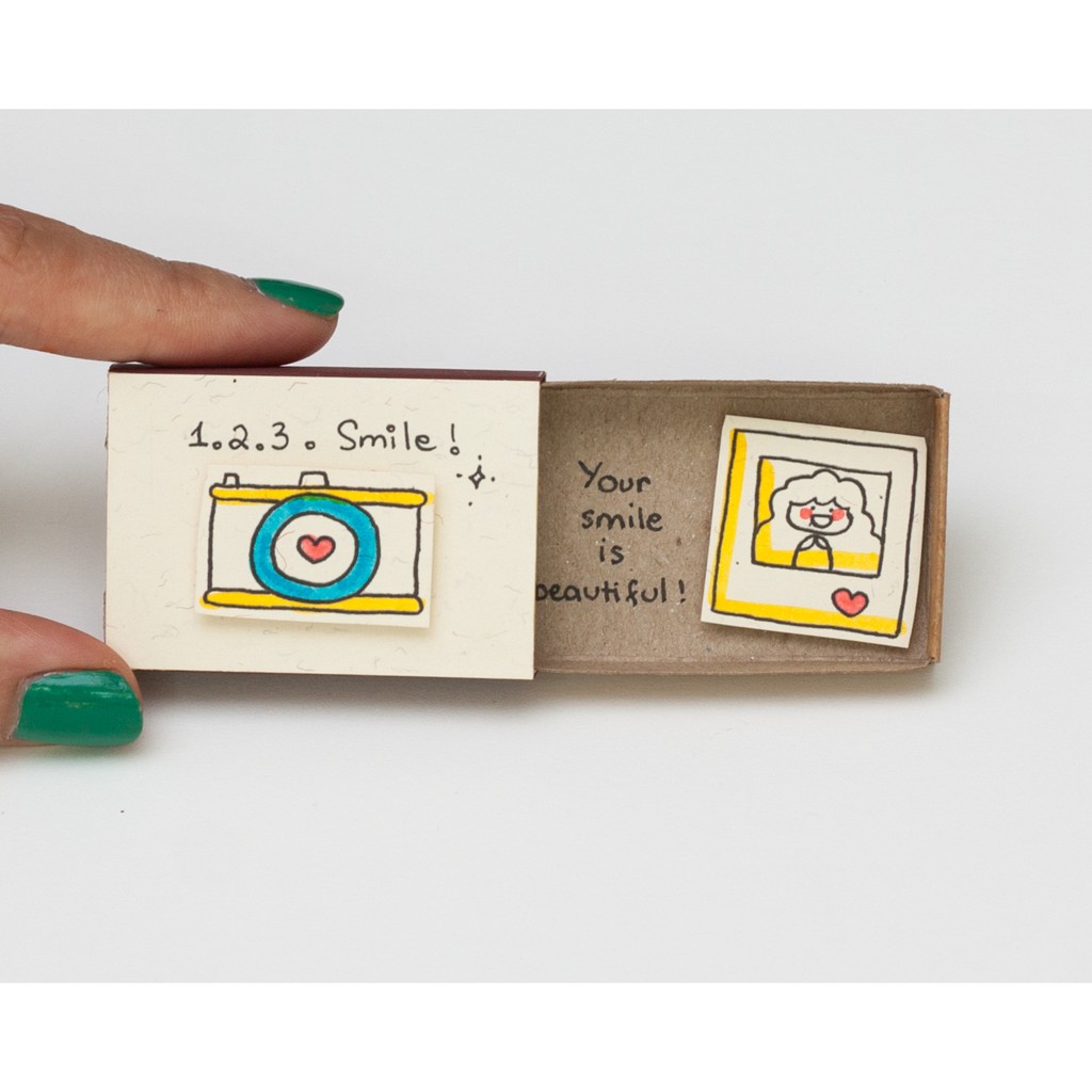 Thiệp Tình Bạn Hộp Diêm Camera You look beautiful together OT009