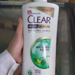 Dầu gội Clear bạc hà 900g