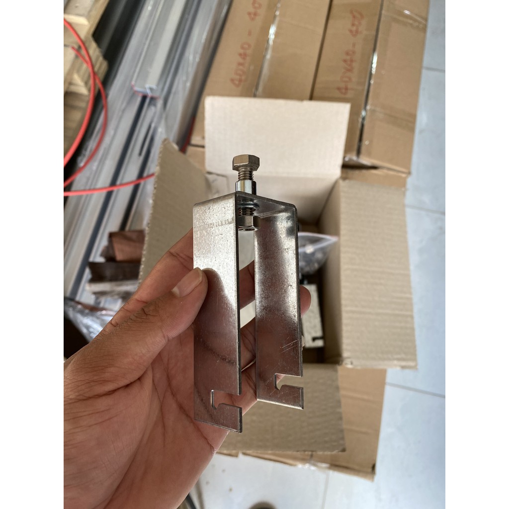 10 BỘ Kẹp kín nước làm mái che bằng pin năng lượng mặt trời