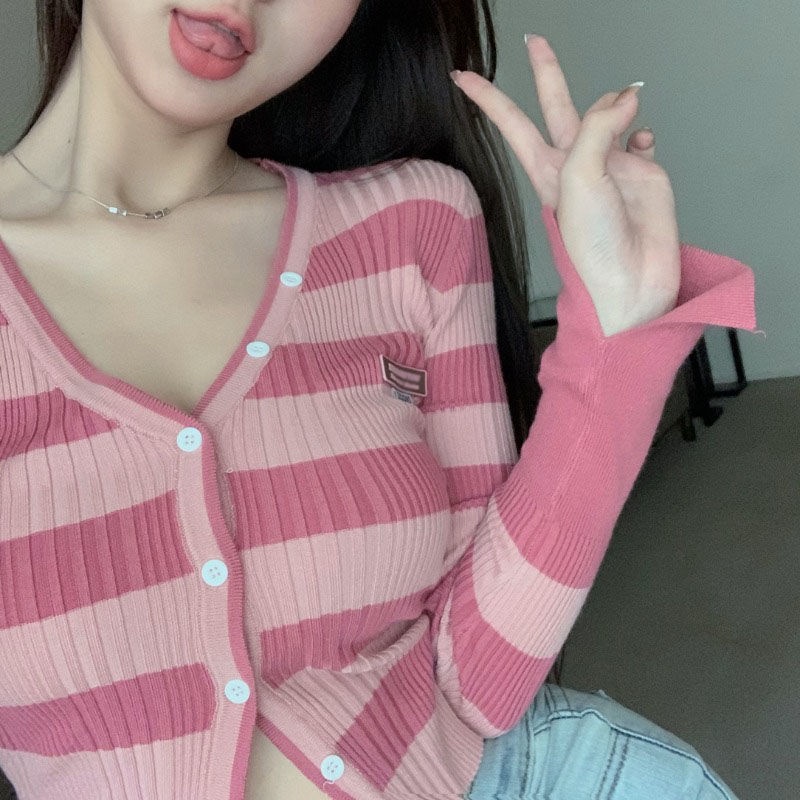 Striped knitted cardigan women's spring 2022 new short tight inner and outer bottomed shirt long sleeved top