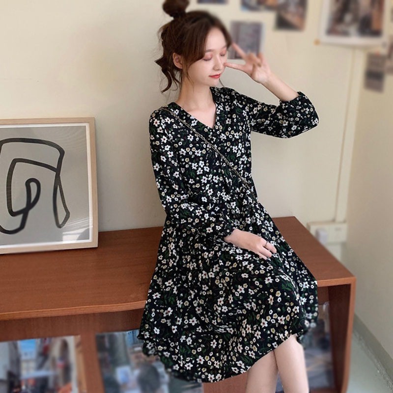 Đầm Tay Dài Lưng Cao Hoạ Tiết Hoa Phong Cách Retro