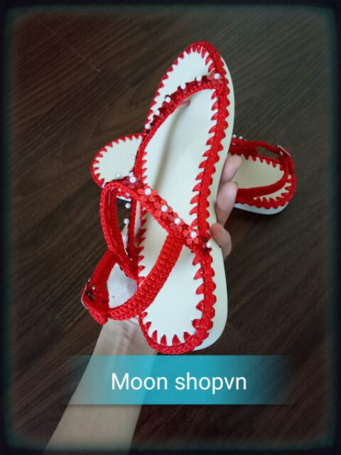 Sandal sỏ ngón đính kim sa handmade
