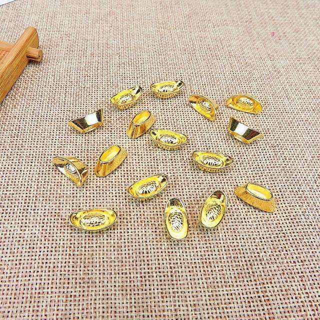 Thỏi vàng Thần tài mạ vàng phong thuỷ tài lộc giàu có | BigBuy360 - bigbuy360.vn