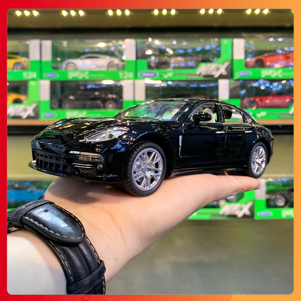 Mô hình xe Porsche Panamera tỉ lệ 1:24 CHEZHI