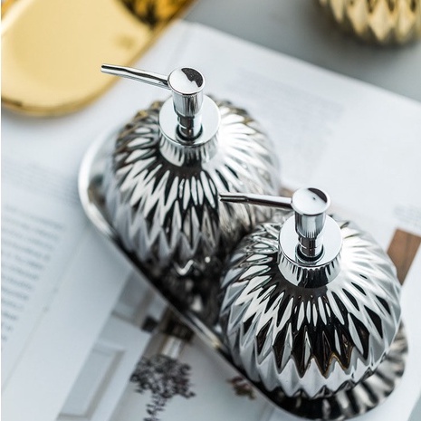 Bình Đựng Xà Phòng Nhà Tắm Chất Liệu Gốm Sứ Cao Cấp Phủ Bóng Dung Tích 400ml