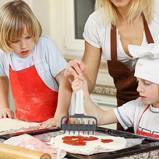 Cây Lăn Cắt Bột Làm Bánh Pizza