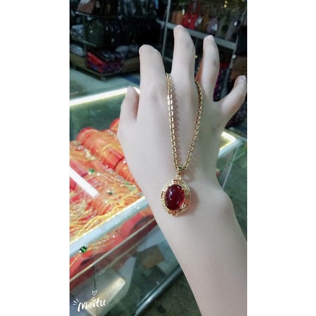 dây chuyền mặt đá đỏ mạ vàng.Mua 1 sản phẩm tặng ngay 1 nhẫn mạ vàng