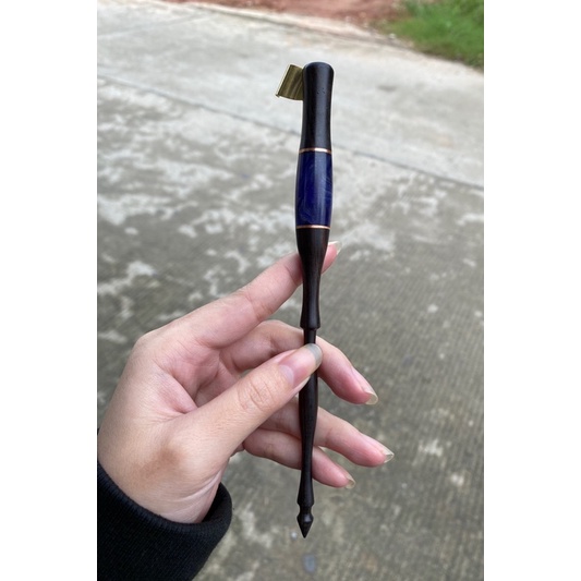 Quản chéo Calligraphy gỗ hồng mộc sắc xanh đen