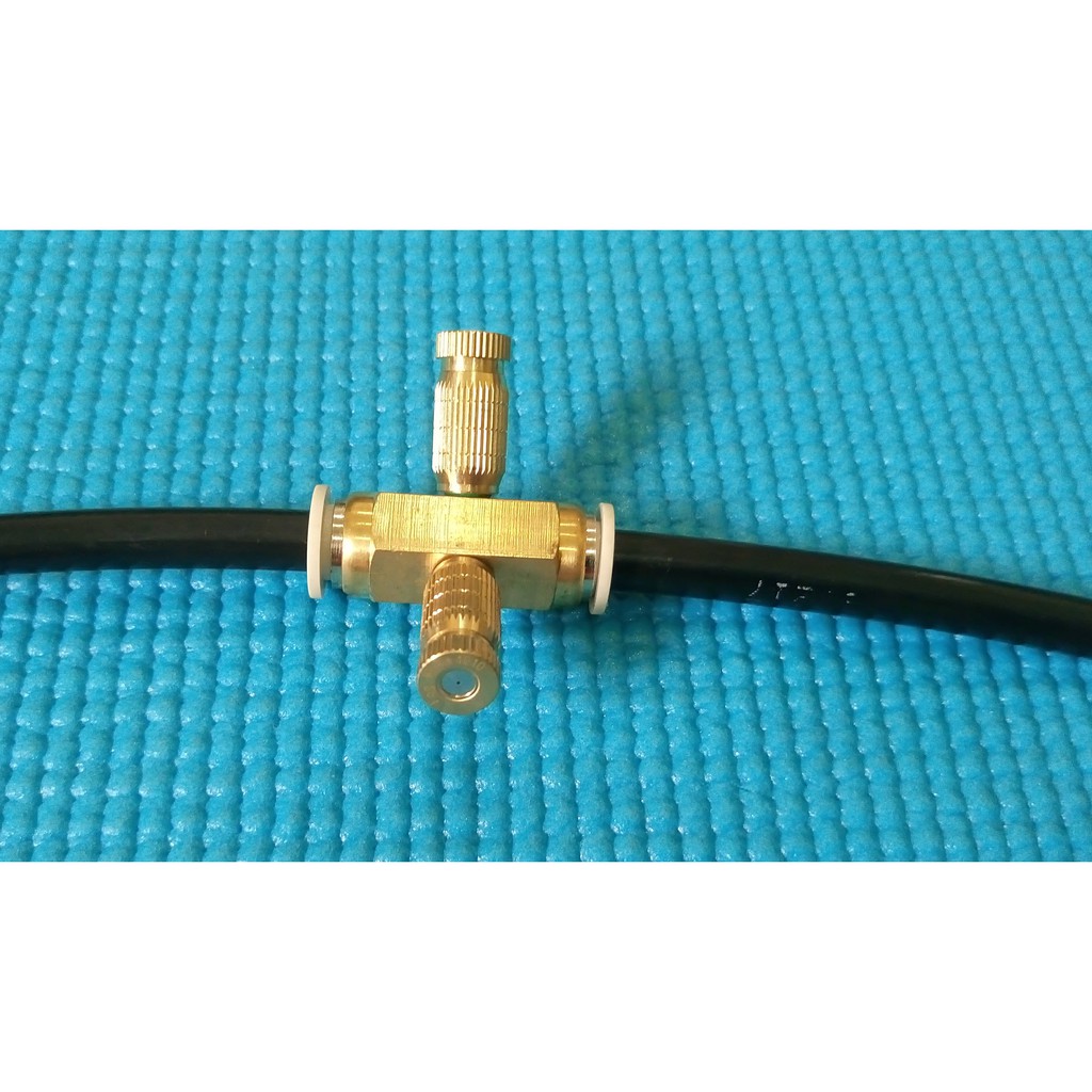 Đế 2 hướng V kèm béc phun sương từ số 1-8