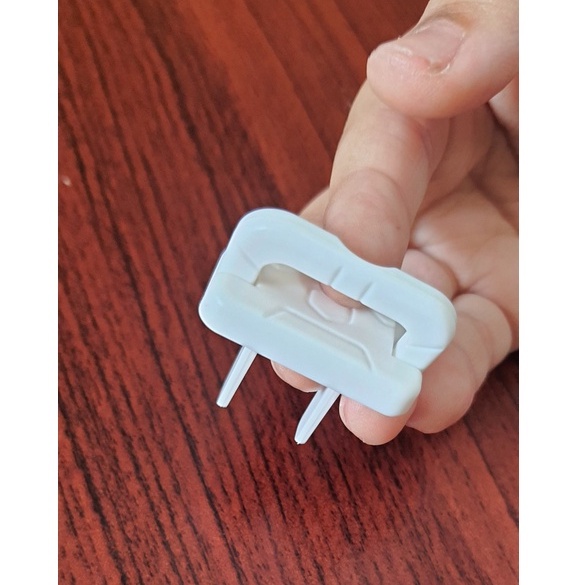 Set 6 Bịt ổ điện cao cấp giữ an toàn cho bé [Màu sắc đẹp, có quai tháo ra dễ dàng]