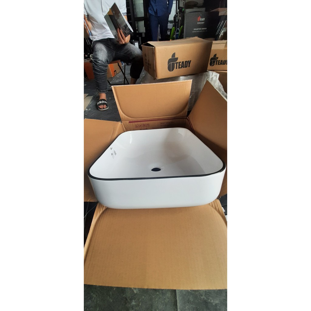 Chậu lavabo dương bàn vuông[HÀNG BẢO HÀNH 5 NĂM] , chậu lavobo LV 8220 men tuyết phủ Nano kèm ảnh thật video | BigBuy360 - bigbuy360.vn