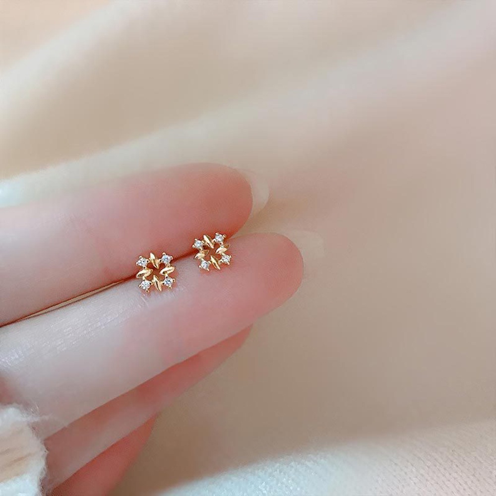 1 Đôi Bông Tai Hình Thoi Đính Kim Cương Thời Trang Retro Dành Cho Nữ