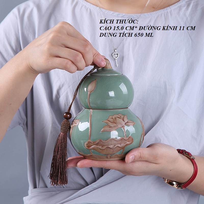 Hũ, Bình Đựng trà họa tiết hoa sen đắp nổi