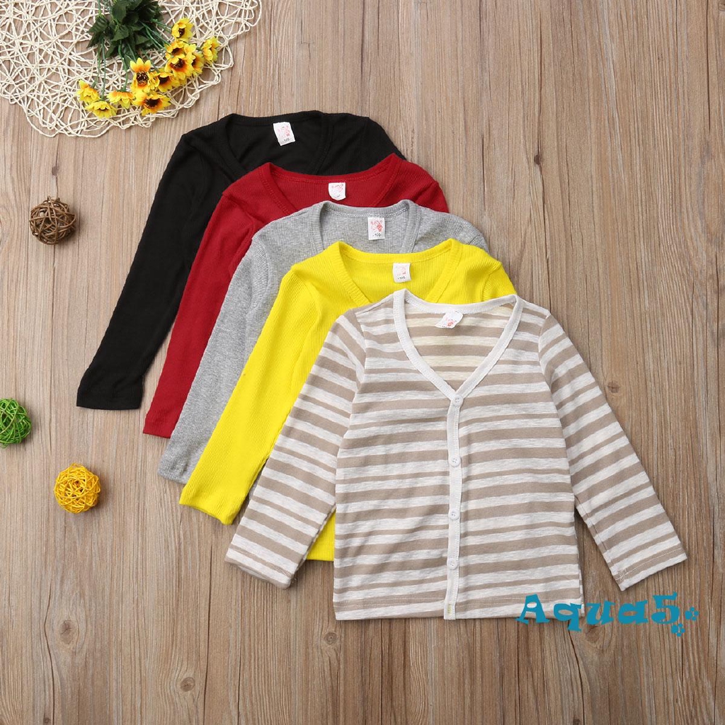 Áo khoác len cardigan dễ thương cho bé