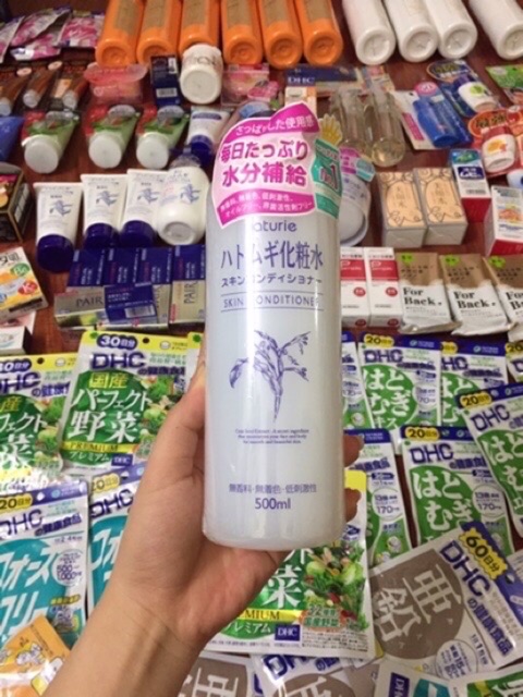 Nước hoa hồng Ý dĩ 500ml