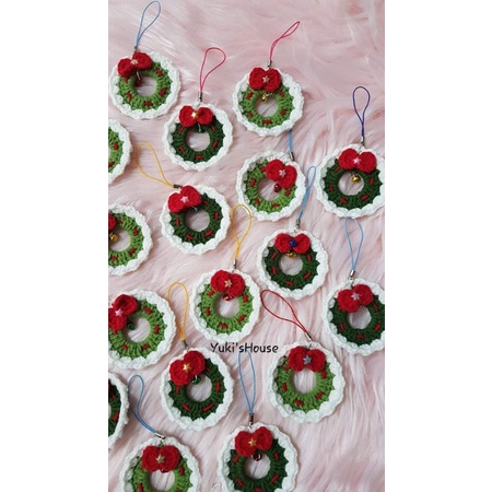 Móc khóa vòng hoa Noel
