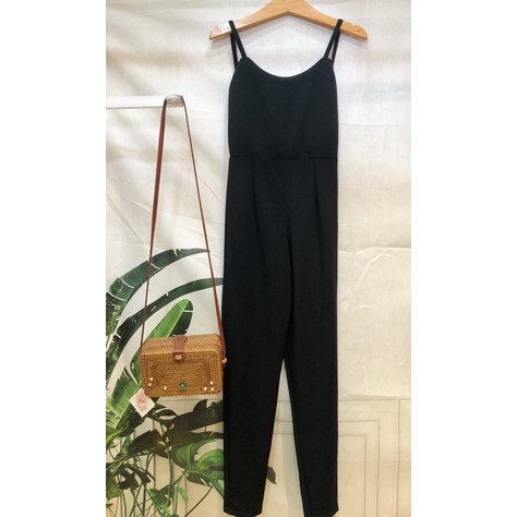Jumsuit nữ dây chất liệu thun cát