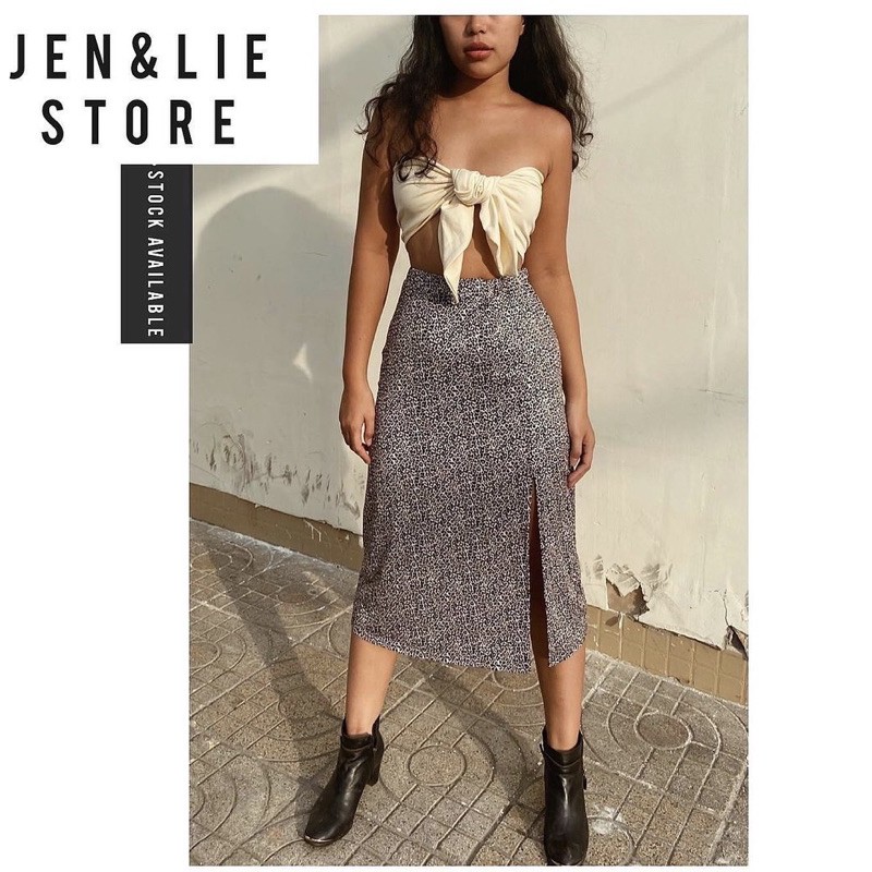 skirt- Chân váy xẻ dài hoạ tiết | BigBuy360 - bigbuy360.vn