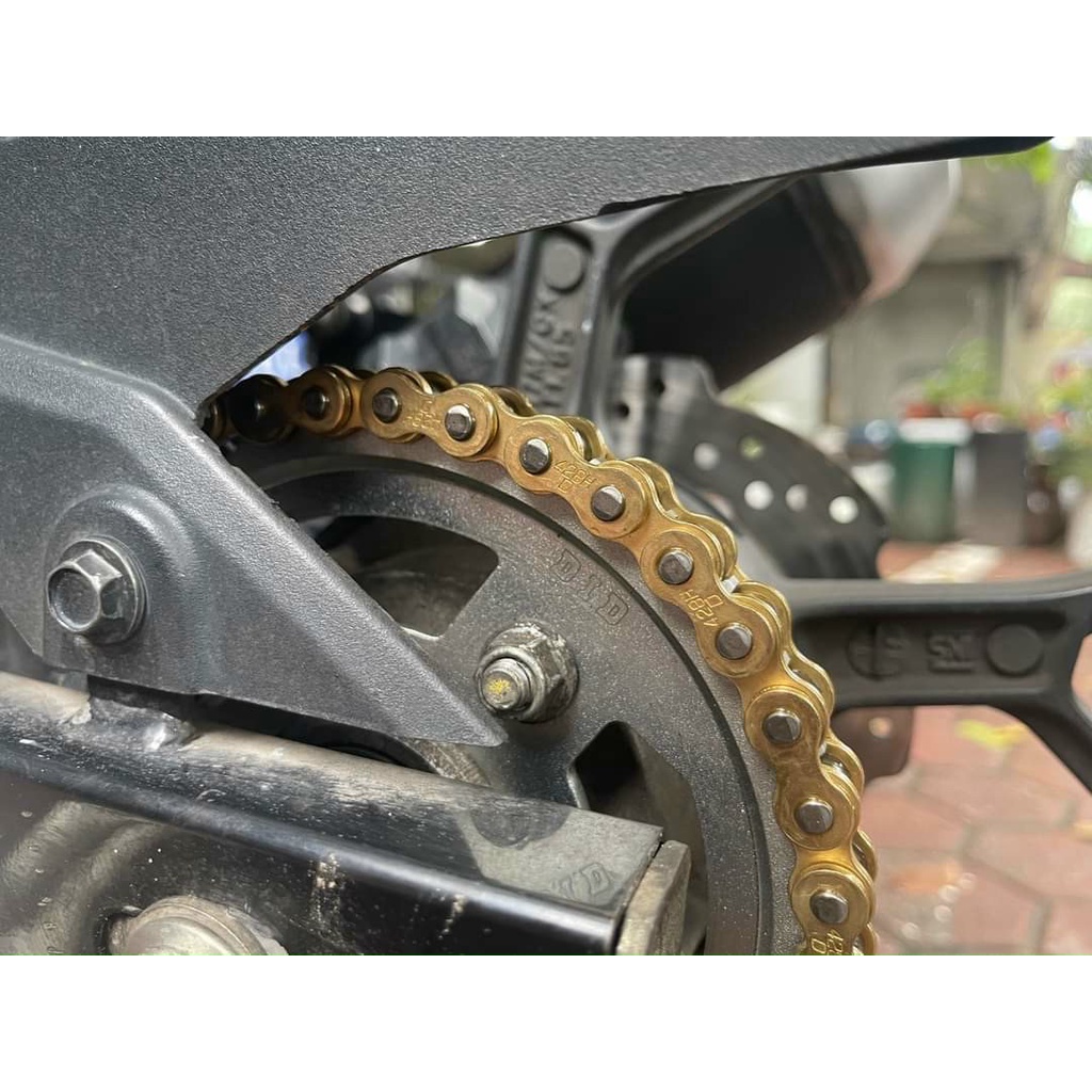 B2  Sên Nhông Đĩa DID Sên Màu Metalic Suzuki Raider Fi và Satria - Sên Đỏ DID Hàng Rời khóa cài