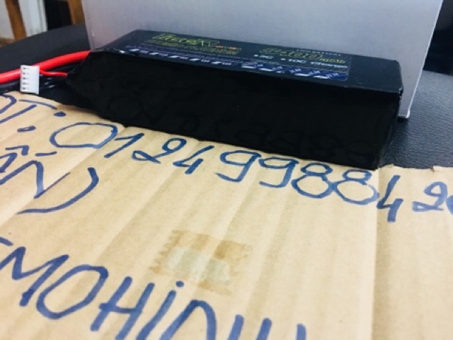 Pin lipo 4s 5400 30c cho xe ,tàu hoặc flycam