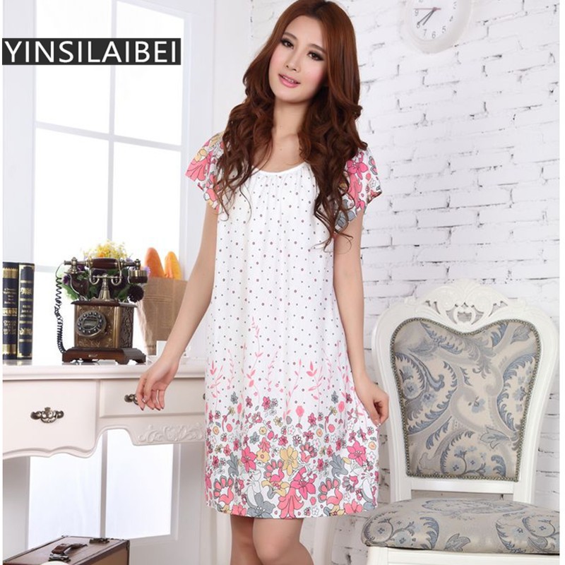 Áo choàng ngủ tay ngắn thiết kế đơn giản có size lớn | BigBuy360 - bigbuy360.vn