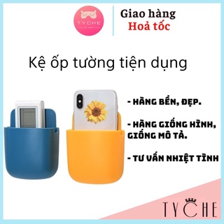 Kệ ốp tường để điều khiển, điện thoại và các vận dụng vô cùng tiện lợi 👌👌👌